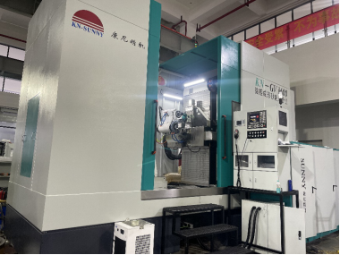 康尼精機KN-GV1600型數控成形砂輪磨齒機研發成功